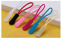 Tiradores de Cremallera Personalizados con Deslizadores de Bloqueo Automático de PVC Suave 3D en Relieve, Color Personalizado de Alta Calidad para Ropa y Bolsos