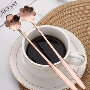 Mini Cuchara de Té de Acero Inoxidable Chapada en Oro con Forma de Flor, Cuchara para Degustación de Café para Eventos - Product Image 3