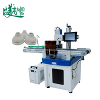 Machine de codage laser pour convoyeur pour le marquage de surface des produits en plastique ABS rigide (coques, enveloppes, boîtiers) de type ampoule