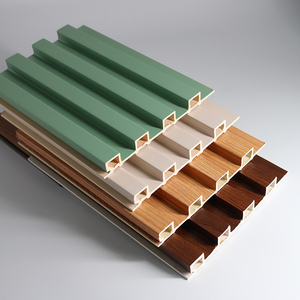Grille d'aération intérieure moderne en <span class=keywords><strong>bois</strong></span> avec lames réglables <span class=keywords><strong>pour</strong></span> le contrôle directionnel du flux d'air, idéale <span class=keywords><strong>pour</strong></span> la ventilation industrielle et commerciale - Product Image 1