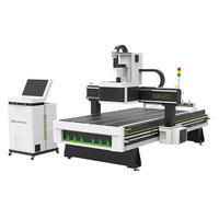 Routeur CNC ATC 4*8ft 1325 2030 2040 pour gravure et fraisage de MDF, PVC, bois, portes, armoires et fabrication d'enseignes en acrylique