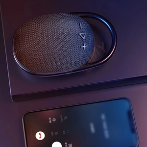 Haut-parleur portable étanche IP67 avec crochets, mini haut-parleur Bluetooth à batterie intégrée, basses puissantes, modèle Clip <span class=keywords><strong>4</strong></span>, vente chaude - Product Image 3