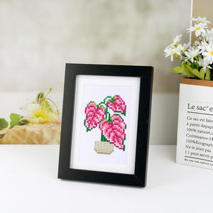 Popular 8 Uds 5d Mini <span class=keywords><strong>pintura</strong></span> de diamantes plantas en maceta personalizadas plantas verdes pequeños Kits de <span class=keywords><strong>pintura</strong></span> de diamantes para niños decoración del hogar - Product Image 1