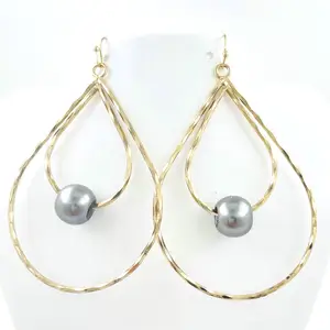 R241 boucles d'oreilles en fil de perle, perles de tahiti, bijoux hawaïens en gros - Product Image 1