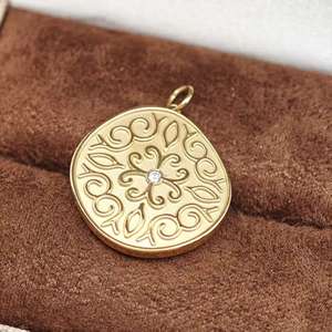 Bague en acier inoxydable plaqué or 18 carats moderne UM Jewelry, vente en gros pour unisexe/hommes/femmes, usage quotidien, cadeau d'anniversaire, décontractée - Product Image 3