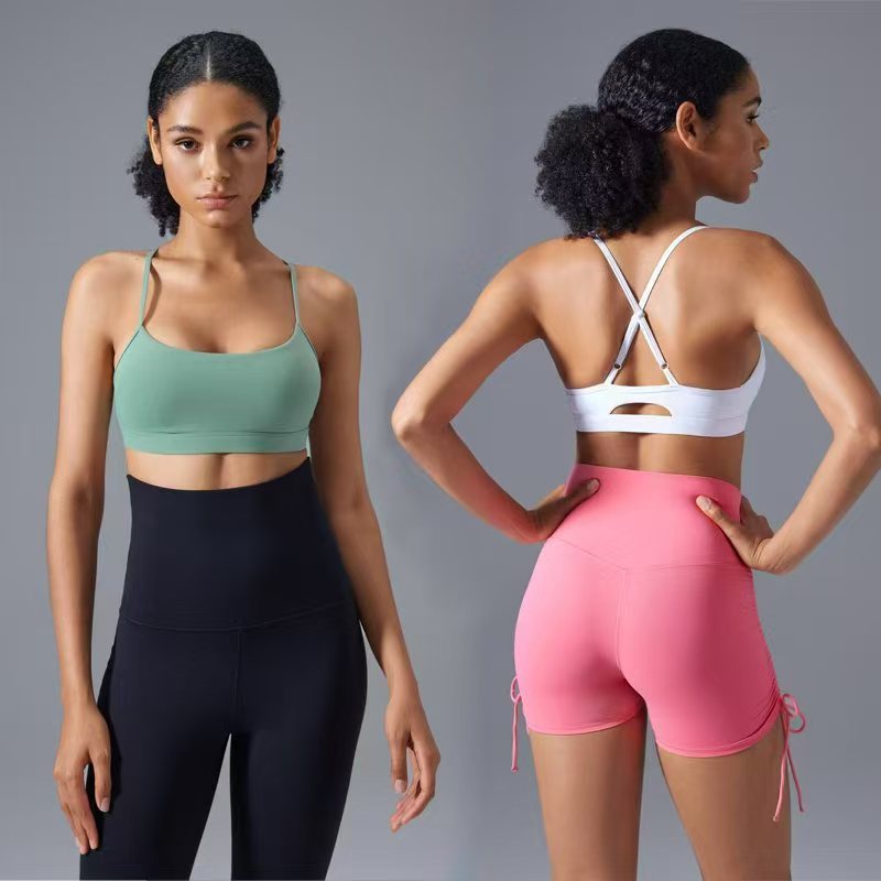 Adjustable Strap Gym Fitness Cross Back Sports Bra for Women Solid Color Slim Yoga Bra Active Wear Plus Size Options