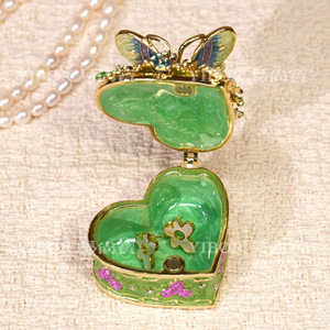 Caja de Joyería de Aleación Esmaltada con Diseño de Mariposa y Corazón, Estilo <span class=keywords><strong>Neoclásico</strong></span>/Europeo, Regalo Creativo para el Día de San Valentín, Artículo Decorativo - Product Image 4