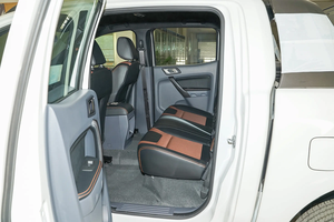 รถกระบะฟอร์ด เรนเจอร์ ปี <span class=keywords><strong>2018</strong></span> รุ่น <span class=keywords><strong>3.2</strong></span> TDCi Wildtrak เครื่องยนต์เบนซิน เกียร์อัตโนมัติ พวงมาลัยซ้าย ขับเคลื่อน 4 ล้อ สำหรับงานหนัก ปรับสภาพใหม่แล้ว - Product Image 4