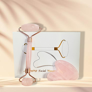 Rullo <span class=keywords><strong>viso</strong></span> al quarzo rosa e massaggio gua sha set regalo in <span class=keywords><strong>pietra</strong></span> di cristallo guasha logo personalizzato per la bellezza del <span class=keywords><strong>viso</strong></span> - Product Image 4