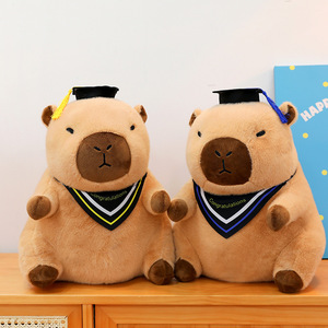 En gros, Jouet Capybara Cochon d'Inde en coton PP doux, avec chapeau <span class=keywords><strong>de</strong></span> docteur, Cadeau commémoratif <span class=keywords><strong>de</strong></span> remise <span class=keywords><strong>de</strong></span> diplôme et scolaire pour fille et garçon - Product Image 1