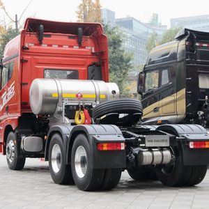 Tractor Diésel FAW Jiefang J7 con >450hp para Transporte Minero en Climas Extremos, Operaciones en Desiertos, Arabia Saudita - Product Image 3