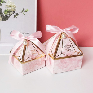 Thiết Kế Mới Chùa Hình Ribbon Hộp Giấy Kẹo Sô Cô La Hộp Đám Cưới Đảng Trang Trí Nội Thất Món Quà Ngọt Ngào Bao Bì Container - Product Image 2