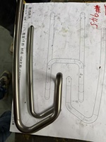Ligne de production entièrement automatique de tiges de repose-tête avec machine de cintrage de tubes CNC, presse à encoches, marquage laser et transfert robotisé