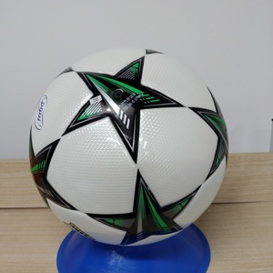 Balón de Fútbol Personalizado de Alta Calidad, Estilo Premium, Balón de Fútbol de Seguridad para Niños, para Academias Juveniles y Sesiones de Práctica - Product Image 4