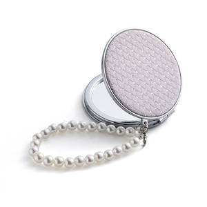 Miroir compact pliable rond recouvert de tissu rose avec chaîne en fausses perles, mini miroir de maquillage portable de poche, logo personnalisé - Product Image 5