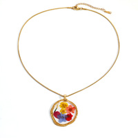 Kalung Liontin Wanita OZE Cross-Border Gaya Retro Prancis Desain Bunga Segar Tekstur Cat Minyak Lapisan Emas Asli 18k