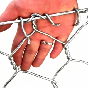 <span class=keywords><strong>Grillage</strong></span> métallique robuste enduit <span class=keywords><strong>de</strong></span> PVC pour gabions, volières, enclos et chantiers <span class=keywords><strong>de</strong></span> construction avec modélisation 3D - Product Image 4