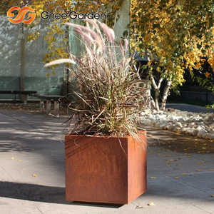 Maceta de metal sección cuadrada con base orificio de drenaje suelo de pie acero resistente a la intemperie al por mayor - Product Image 5