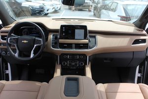 Sleek and Reliable Used 2022 ChevroletSUBURBAN 5.3L AWD <strong>SUV</strong> 2022