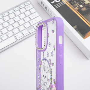 <span class=keywords><strong>Coque</strong></span> de téléphone design en carton avec bracelet de perles pour <span class=keywords><strong>iPhone</strong></span> 17 16 15 Diamond Glitter Fancy Mobile Covers pour dames Vente en gros - Product Image 3