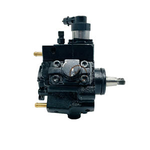 Bomba de alta presión diésel 0445010297 es adecuada para motores V80, G10, T60, G50 y T70. - Product Image 4