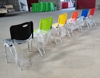 Chaise de formation en plastique avec dossier à poignée, chaise de conférence