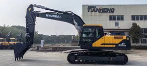 Pelle sur chenilles moderne originale HX220 à moteur Cummins Nouvelle pelle neuve à bas prix Hyundai HX220 vente - Product Image 4
