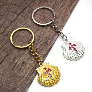 Llavero de Concha de Santiago, Aleación de Zinc Dorada, Forma Irregular, Joyería Hecha a Mano, Regalo - Product Image 2