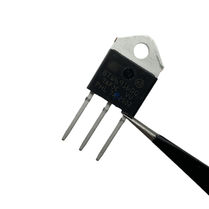 Diodo de Recuperación Rápida F60UA60DN, Rectificador de un Solo Orificio en Paquete TO-3P - Product Image 6