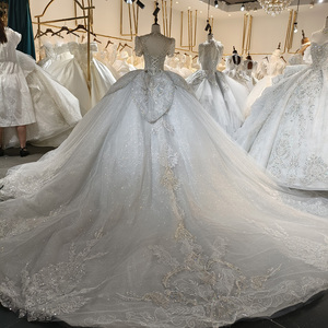 Vestido de Novia con Apliques de Cuentas Brillantes, Estilo Capilla, 2025, Manga Corta, Encaje, Largo hasta el Suelo, Silueta Sirena/Trompeta, Espalda Descubierta - Product Image 3