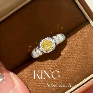 Anillo de plata de ley S925 de King Silver Jewelry con circonita cúbica amarilla y nácar blanco para mujer, ideal para regalo. - Product Image 1
