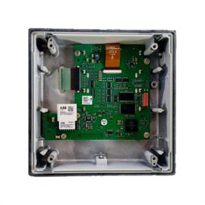 Module de commande de relais de protection RED615 pour l'automatisation industrielle et les systèmes de surveillance de la distribution électrique - Product Image 1