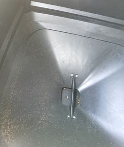 Chất lượng đáng tin cậy tự động điều chỉnh tốc độ PP thức ăn trung chuyển cho cá rô phi nuôi cá ao nuôi trồng thủy sản thiết bị - Product Image 5