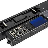 GWGJ 380V 415V 63A RJ45 3 phases avec compteur C13/C14 IP 240V PDU intelligent haute puissance à 16 prises pour centre de données CE Rohs SAA