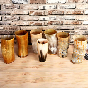 Mug à boire en corne de viking authentique Divit |   Verre à bière médiéval authentique en forme de corne |   Gobelet en forme de corne d'une capacité de 24 oz - Product Image 1