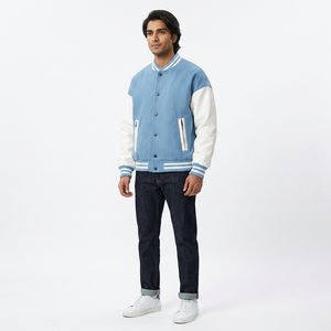 Blouson universitaire vintage en jean respirant pour homme, col montant, avec logo frontal, collection hiver 2025 – Vente en gros, haute qualité, personnalisable - Product Image 1