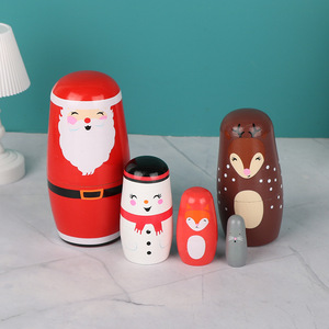 Offre Spéciale : Ensemble de Poupées Matriochka Artisanales en Bois – Motifs Renne, Bonhomme de Neige, Renard, Souris – Ornement de Bureau Empilable - Product Image 5