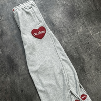 Pantalon de jogging ample en molleton de coton gris épais avec patch brodé cœur personnalisé OEM pour homme