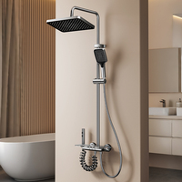 Ensemble de mitigeur de douche chaud et froid gris anthracite avec pommeau de douche pluie, douchette à main et bec de baignoire quatre fonctions, vente en gros directe usine