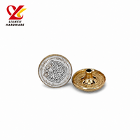 Kancing Tekan Jubbah 4 Bagian dari Logam Paduan Seng Berlapis Emas Ramah Lingkungan dengan Logo Pola Kustom Lianxu untuk Pakaian