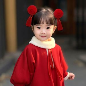 กิ๊บติดผมพู่ห้อยขนาดใหญ่สไตล์จีนโบราณสำหรับเด็ก  ขนาด 5 ซม. ของขวัญปีใหม่  แบบคู่ - Product Image 2