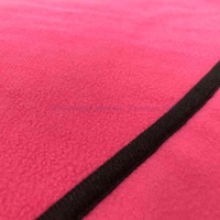 Usine personnalisée 100% Polyester 2-en-1 rouge avion vol couverture broder Logo avion oreiller couverture ensemble pour les voyages en avion