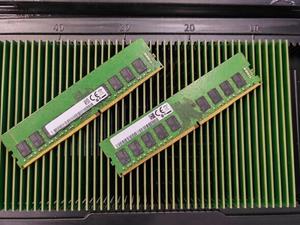 หน่วยความจำเซิร์ฟเวอร์ Major Brand HMCGM4MEBRB 96GB 2Rx4 DDR5 4800MHz ECC RDIMM สำหรับจัดเก็บข้อมูล RAM พร้อมระบบแคช LLM (Local Inference Cluster) - Product Image 1