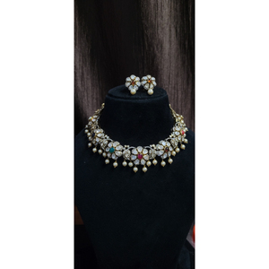 Conjunto de collar de flores Jadau de Hyderabad con piedras Navratan y gotas de perlas. - Product Image 1