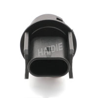 224-394-025 Haidie Connecteur de douille d'ampoule 3 broches pour phare / feu arrière / clignotant