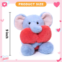 Cadeau romantique et doux, éléphant en peluche bleu avec des oreilles roses et un cœur rouge, rembourré en coton, 9,8 pouces, éléphant en peluche personnalisé