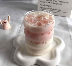 Verre à vin en verre cannelé en spirale de 10 oz, forme créative, design moderne et écologique, réutilisable, compatible lave-vaisselle, pour les soirées et les bars - Product Image 3