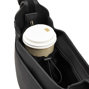 Sac <span class=keywords><strong>de</strong></span> <span class=keywords><strong>poussette</strong></span> en cuir végétalien personnalisé pour couches, organisateur <span class=keywords><strong>de</strong></span> couches pour bébé, sac <span class=keywords><strong>de</strong></span> <span class=keywords><strong>poussette</strong></span> avec porte-gobelets isothermes pour poussettes - Vente en gros - Product Image 3