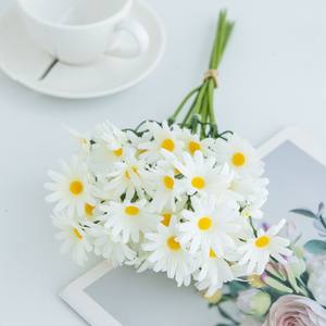 Bouquet de 50 chrysanthèmes artificiels en <span class=keywords><strong>bambou</strong></span> vert simulé, faits à la main, en tissu de soie, pour décoration intérieure, vente en gros - Product Image 6