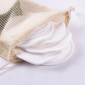 Tampon de coton en fibre de charbon de bambou cosmétique rond pour le visage de meilleure qualité Tampon <span class=keywords><strong>démaquillant</strong></span> réutilisable noir avec sac à linge - Product Image 6